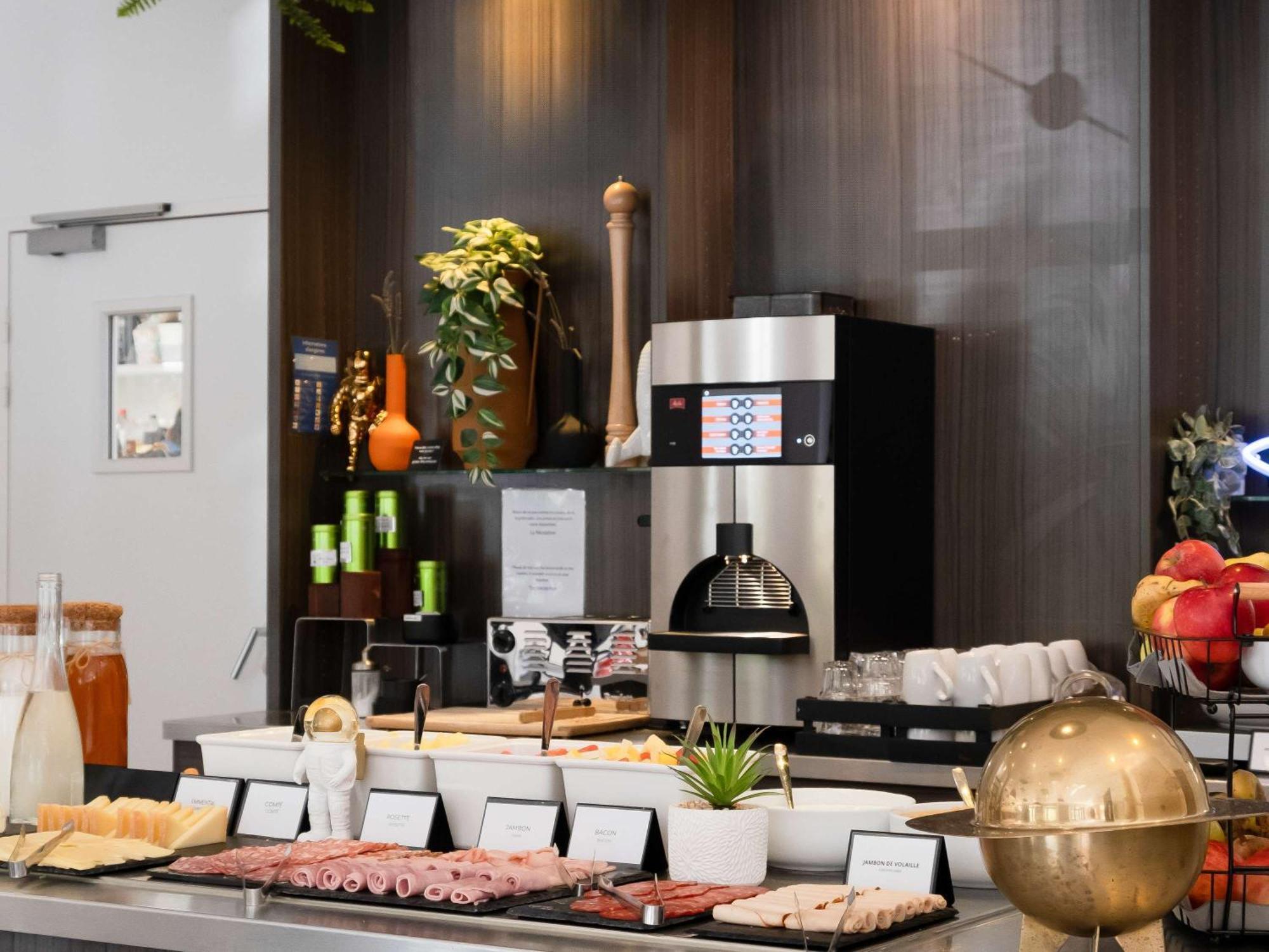 Ibis Styles Toulouse Cite Espace Екстериор снимка