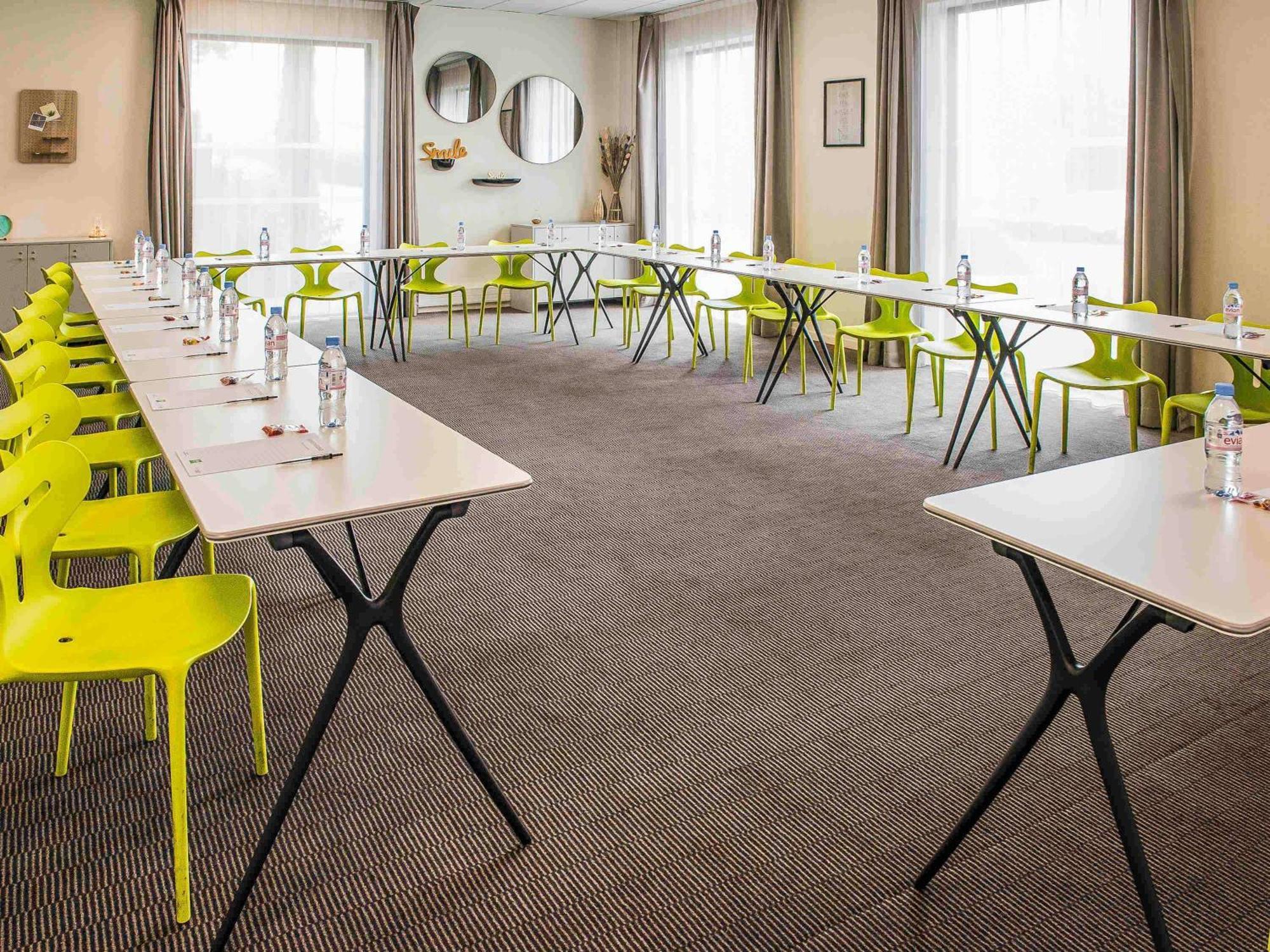 Ibis Styles Toulouse Cite Espace Екстериор снимка