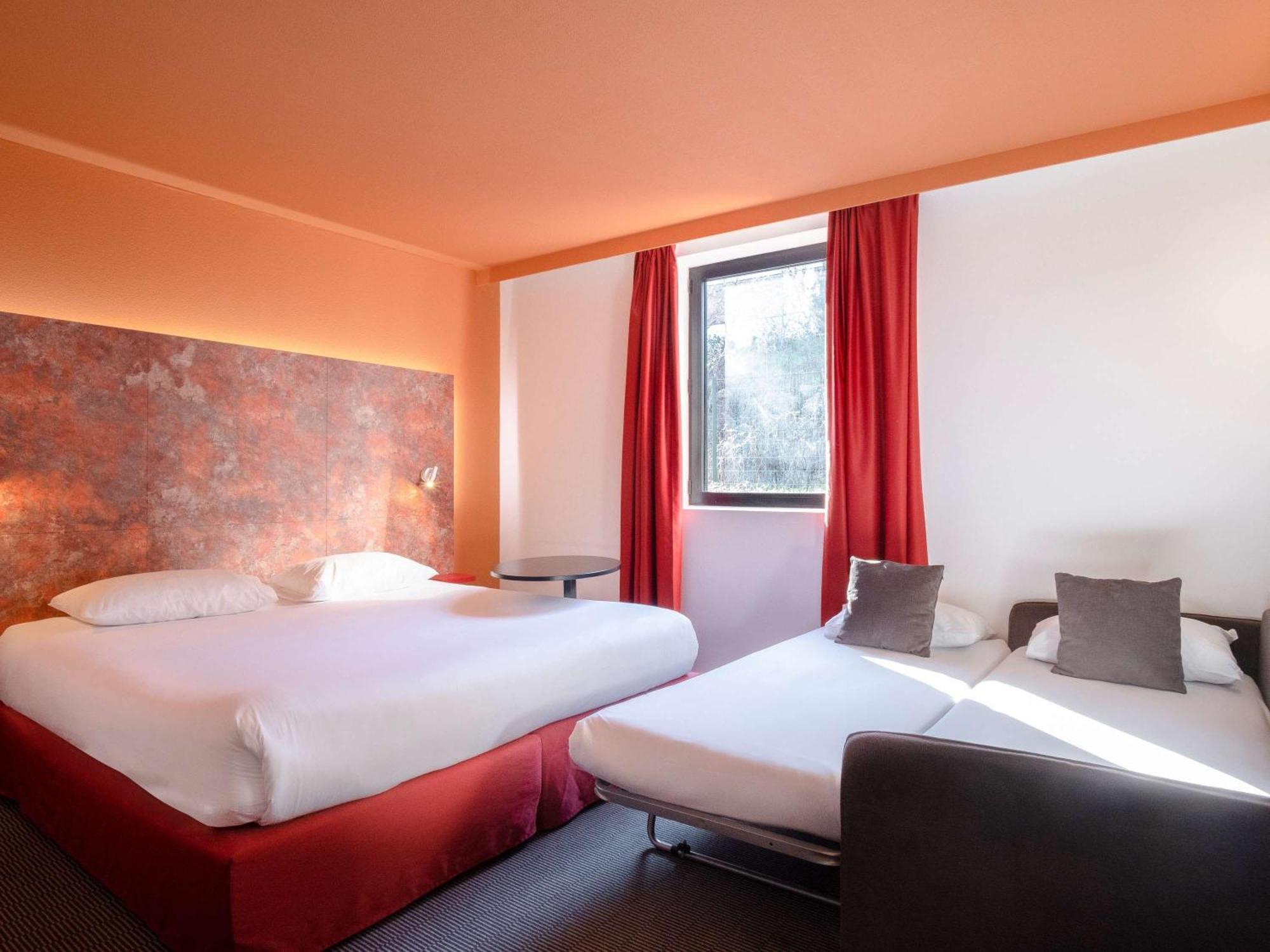 Ibis Styles Toulouse Cite Espace Екстериор снимка