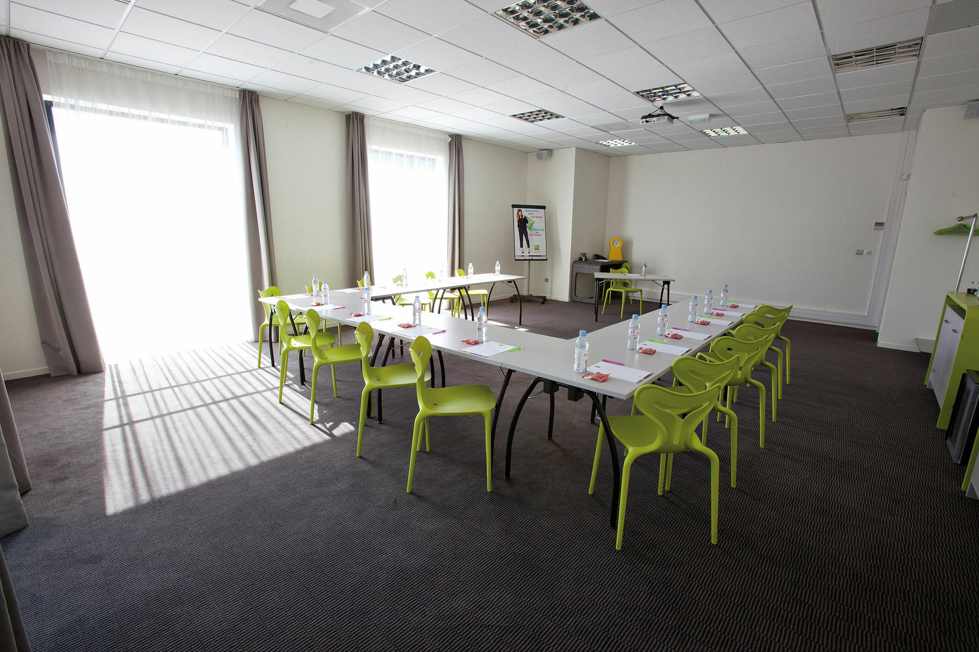 Ibis Styles Toulouse Cite Espace Екстериор снимка